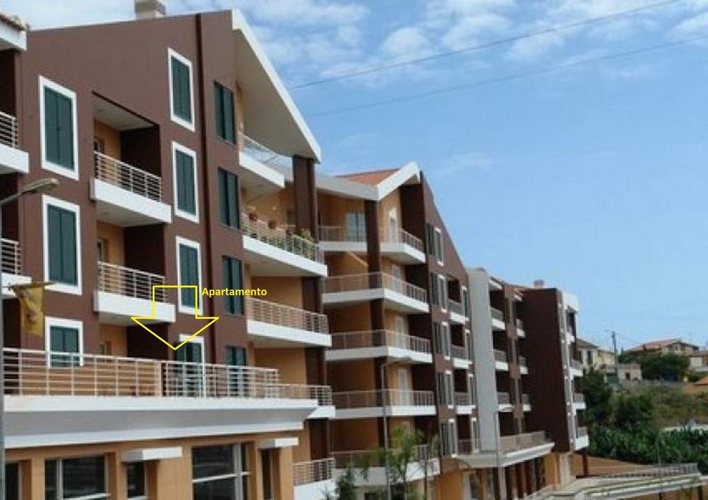 Quinta Da Torre Apartment กามารา ดิ โลบุช ภายนอก รูปภาพ